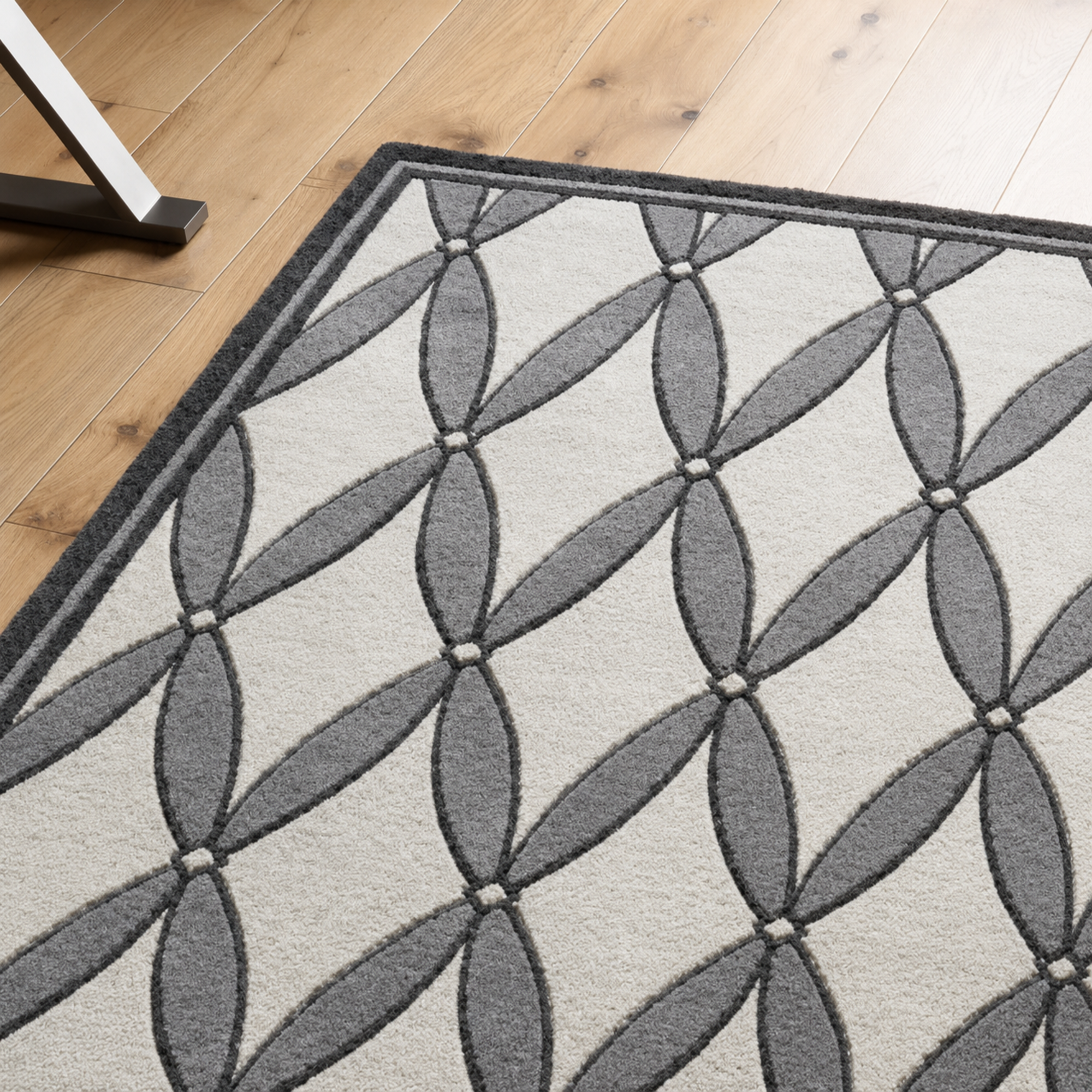 Trellis rug